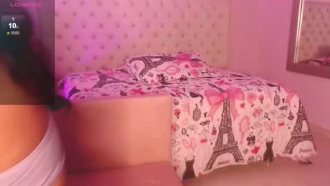 Melody online show from February 2, 2:03 pm