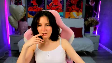 Kika online show from March 6, 12:15 pm