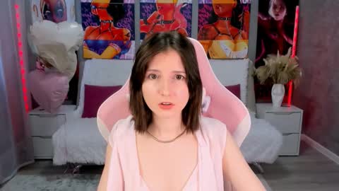 Kika online show from March 20, 12:10 pm