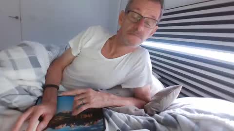 kiki3366 online show from November 25, 9:19 am