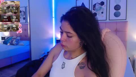 kIKI online show from December 19, 7:53 pm