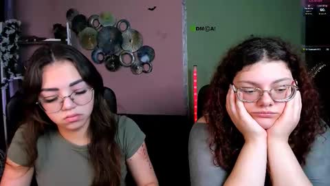 kiki_swan online show from December 5, 7:18 am