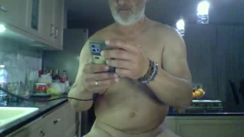 kikocummadrid online show from April 19, 2:01 am