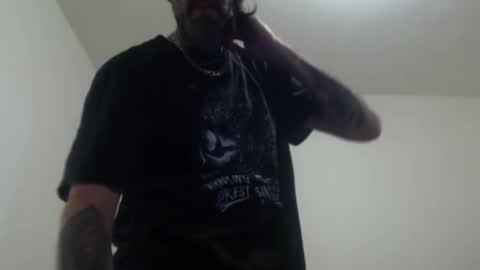andres online show from June 2, 9:33 am
