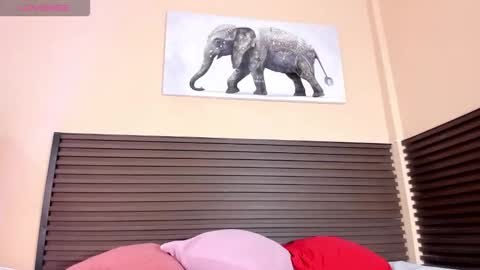 kim online show from March 27, 8:21 pm