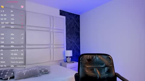 Kim online show from April 15, 1:14 pm