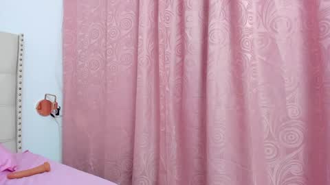 kim_eli online show from February 8, 11:02 pm