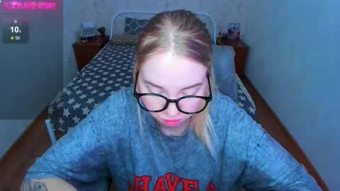 KIM online show from November 30, 11:06 am