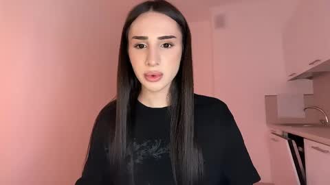 Kim Oberlin online show from April 22, 2:02 pm