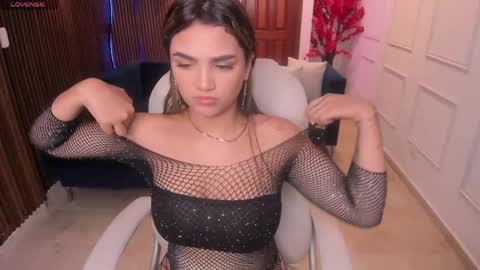 Kim online show from May 13, 7:34 pm