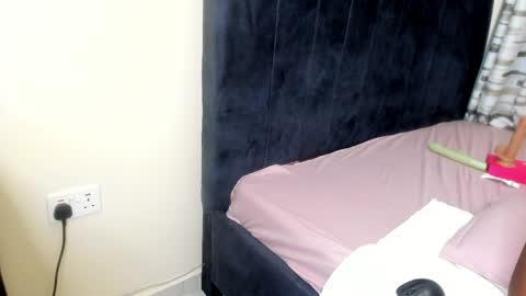 kimberly_blaze online show from March 6, 9:08 am