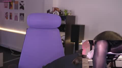 Kimberly 1200-1900 GMT-5 online show from February 20, 5:15 pm