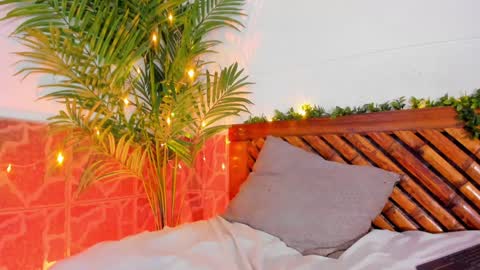 kimberly gonzalez online show from January 17, 3:45 am