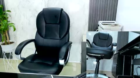 Melissa online show from November 4, 7:37 pm