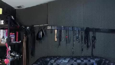  KIMBERLY SWAN  online show from November 11, 11:07 pm