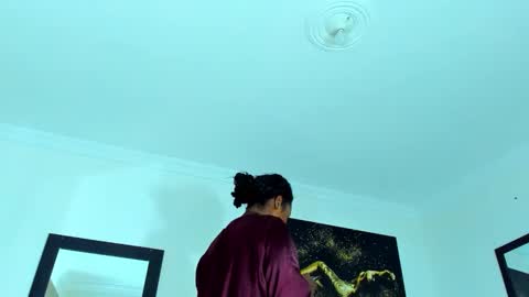 Kimberly Banks online show from February 21, 10:07 am