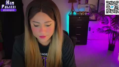 Kimberly Polizzi     online show from December 17, 5:30 pm