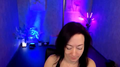 Kimberly online show from February 22, 6:17 am