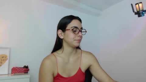 CAMI online show from April 22, 1:24 am