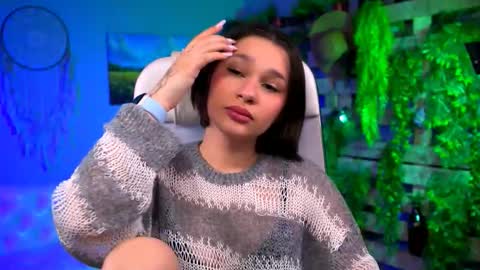 Kim online show from February 26, 6:00 pm