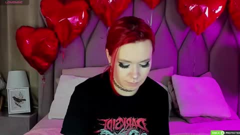 KimForman online show from February 24, 11:43 am