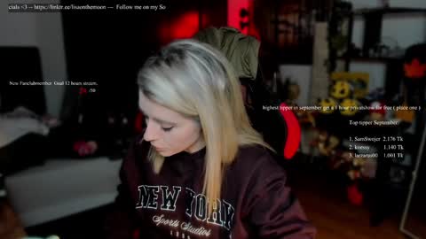 Wolfs Girl online show from September 17, 6:55 pm