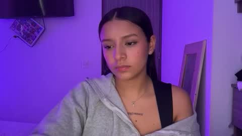 kimmi online show from March 14, 10:36 pm