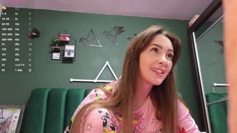 Kimmie online show from December 22, 6:58 pm