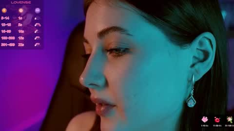  Your Kimmie  follow me  online show from September 18, 8:29 am