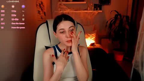  Your Kimmie  follow me  online show from November 1, 8:46 am