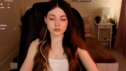  Your Kimmie  follow me  online show from June 23, 9:17 am
