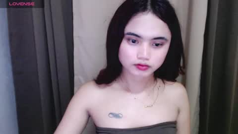 kim ejara online show from November 21, 5:16 am