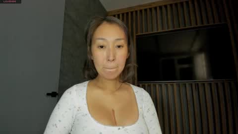 Kimmy online show from April 19, 6:54 pm