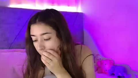 Snapshot of kimmy_veggaa chatting on September 19, 4:00 pm kimm online show from September 19, 4:00 pm