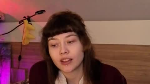 kina_ka online show from December 18, 5:36 am