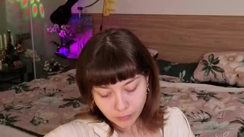 kina_ka online show from December 19, 5:47 am