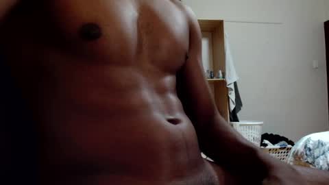Snapshot of kinda_horny_right_now chatting on October 22, 10:40 am Isaac online show from October 22, 10:40 am