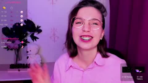 Hazel online show from February 27, 8:51 am