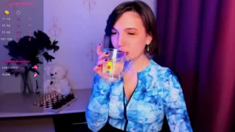 Hazel online show from November 5, 12:07 pm