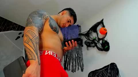 Angel Falconer online show from October 30, 3:29 am