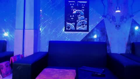 king_hot26 online show from May 29, 2:04 pm