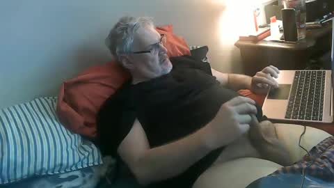 kingtongue10 online show from January 14, 1:49 pm