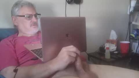 kingtongue10 online show from February 16, 7:45 pm