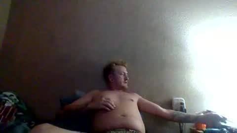 kingtrilla187 online show from August 7, 9:07 am