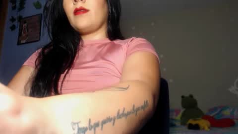 kinky_eli_ online show from February 12, 2:53 pm