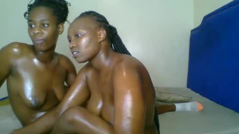 kinky_roey online show from February 22, 4:40 pm