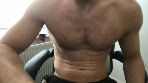 Snapshot of kinkyathletic chatting on October 27, 10:15 am kinkyathletic online show from October 27, 10:15 am