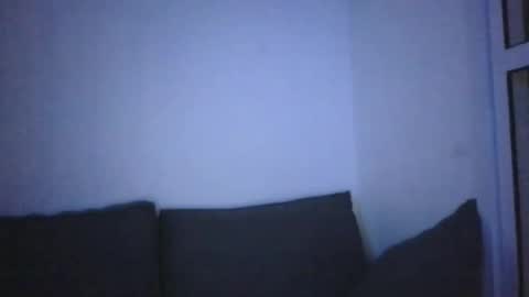 hairyBRboy online show from April 28, 7:12 am