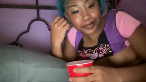 Snapshot of kinkykittee chatting on December 2, 6:35 am Bunniii online show from December 2, 6:35 am