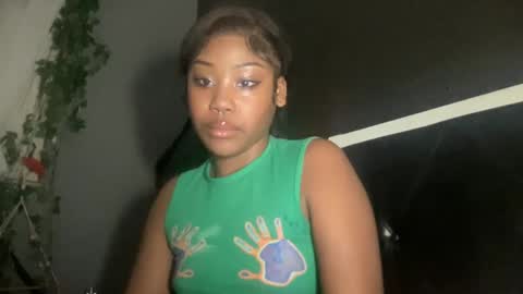 Snapshot of kinkykittee chatting on January 26, 6:49 am Bunniii online show from January 26, 6:49 am